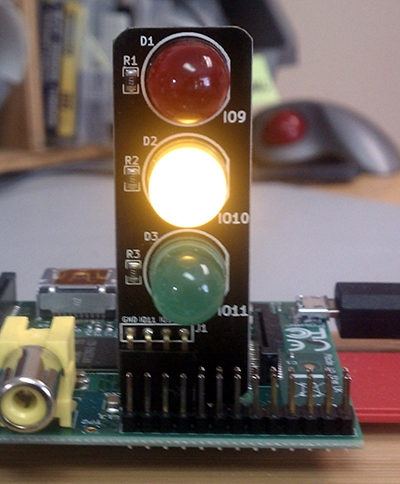 pi_traffic_installed_yellow_led_on